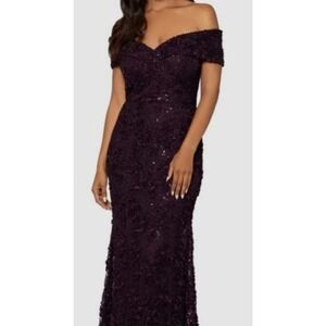 Xscape Women's Off-the-Shoulder Lace Gown, Mulberry Size 12 NEW $289